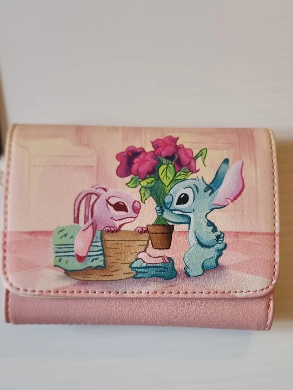 Loungefly compact trifold